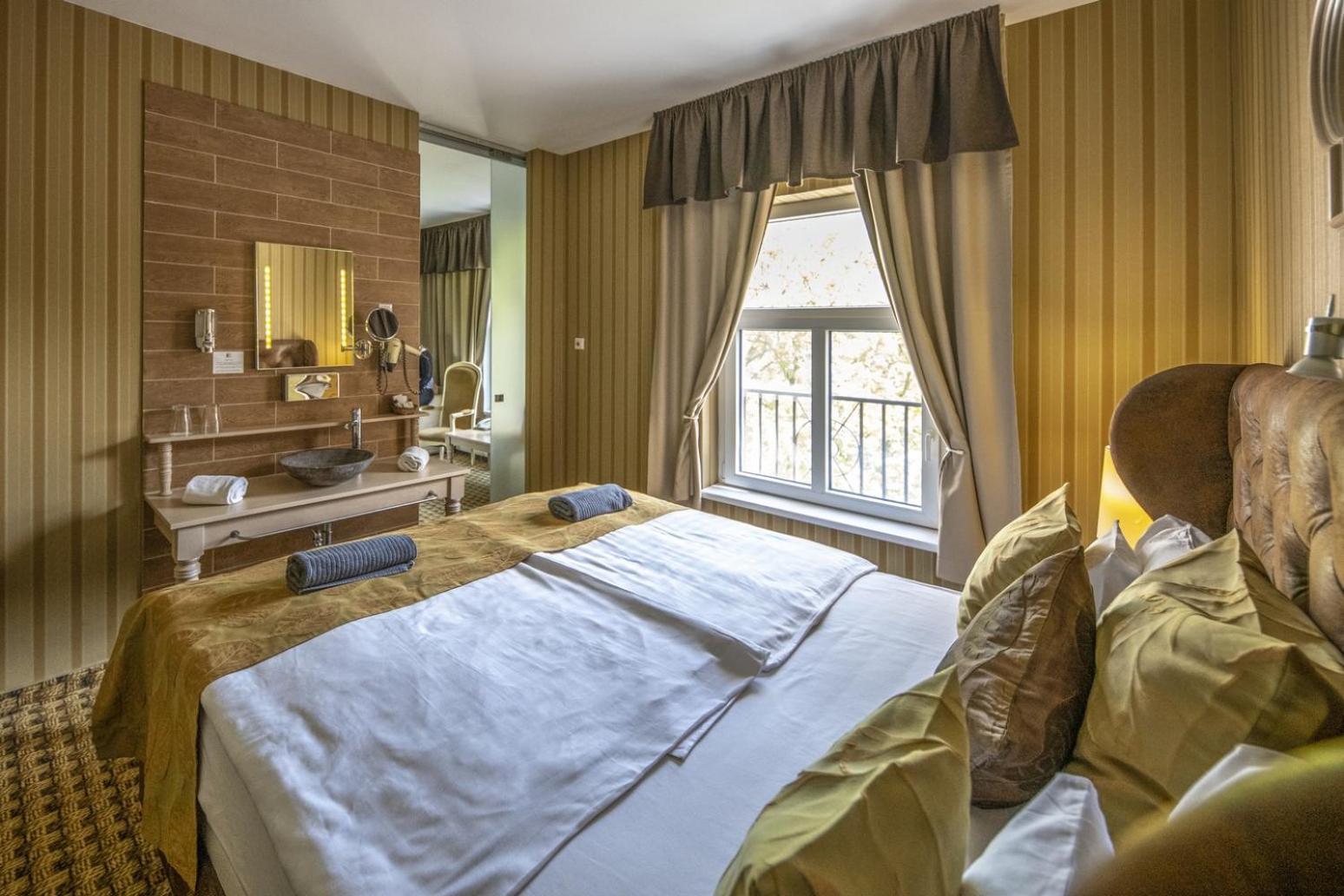 Oxigen Family Hotel Noszvaj Buitenkant foto
